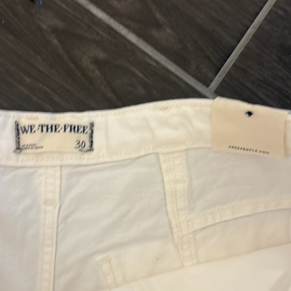 NWT Free People We The Free Beginner’s Luck Low Rise Slouch Short - Picture 8 of 8